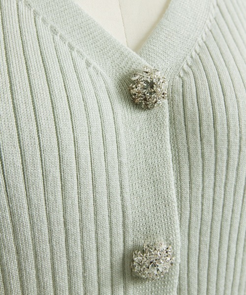 tocco closet（トッコ　クローゼット）の「フラワービジュー付きショート丈リブニットカーディガン（カーディガン/ボレロ・レディース・チャコール/ミント/オフホワイト/ブラック/サックスブルー/ピンク/レモンイエロー・M）」の14枚目の写真