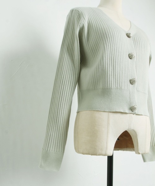 tocco closet（トッコ　クローゼット）の「フラワービジュー付きショート丈リブニットカーディガン（カーディガン/ボレロ・レディース・チャコール/ミント/オフホワイト/ブラック/サックスブルー/ピンク/レモンイエロー・M）」の17枚目の写真