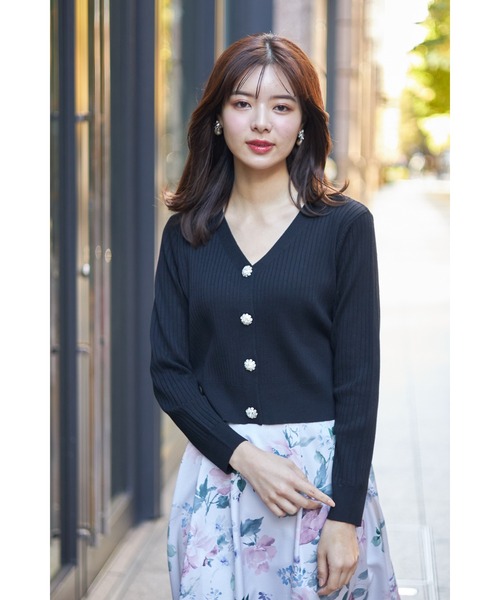 フラワービジュー付きショート丈リブニットカーディガン（カーディガン