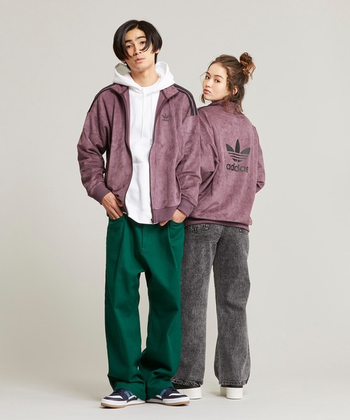 adidas（アディダス）の「アディカラー クラシックス プラッシュ