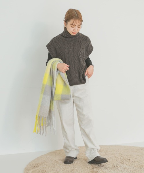 ITEMS URBANRESEARCH(アイテムズ アーバンリサーチ)の「コーデュロイワイドパンツ(その他パンツ・レディース・グレー/ホワイト系その他/ブルー・FREE)」の8枚目の写真