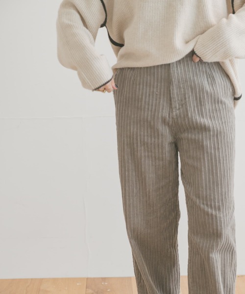 ITEMS URBANRESEARCH(アイテムズ アーバンリサーチ)の「コーデュロイワイドパンツ(その他パンツ・レディース・グレー/ホワイト系その他/ブルー・FREE)」の12枚目の写真