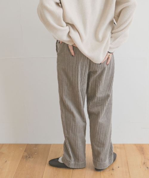 ITEMS URBANRESEARCH(アイテムズ アーバンリサーチ)の「コーデュロイワイドパンツ(その他パンツ・レディース・グレー/ホワイト系その他/ブルー・FREE)」の13枚目の写真