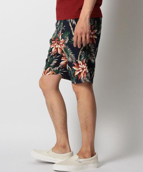 SHIPS GENERAL SUPPLY（シップスジェネラルサプライ）の「SHIPS GENERAL SUPPLY(シップス ジェネラルサプライ): トロピカルフラワーバミューダショーツ■（その他パンツ・メンズ・ネイビー/ナチュラル/ワイン/オリーブ/ブルー系その他・LARGE/MEDIUM/X-LARGE/SMALL）」の7枚目の写真