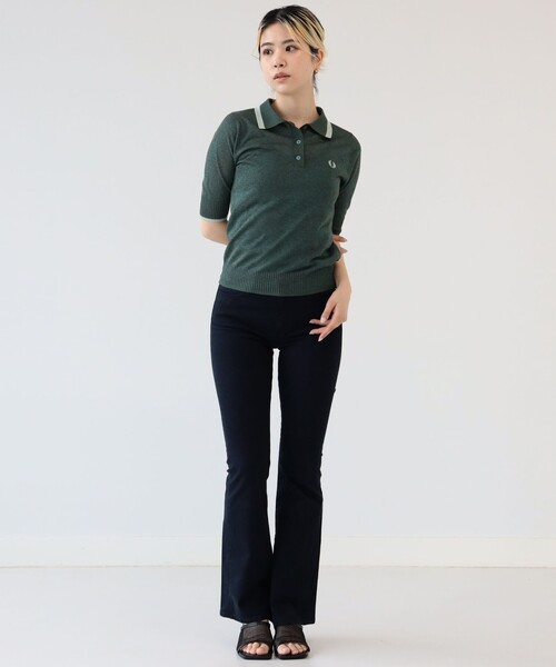 Ray BEAMS(レイビームス)の「RED CARD TOKYO × Ray BEAMS / 別注 Grape デニム(デニムパンツ・レディース・ネイビー/ブラウン・24/23/25/22)」の11枚目の写真