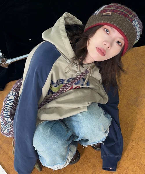 MASONPRINCE(メイソンプリンス)の「巾着型ニットショルダーバッグ BB2039【MASONPRINCE】(ショルダーバッグ・メンズ・マルチ・FREE)」の6枚目の写真