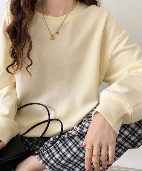 Doux Belle（ドゥーベル）の「ドロップショルダーゆるスウェット（スウェット・レディース・ホワイト/パープル/グレー/ベージュ/ブルー/グリーン・MEDIUM/LARGE）」の12枚目の写真