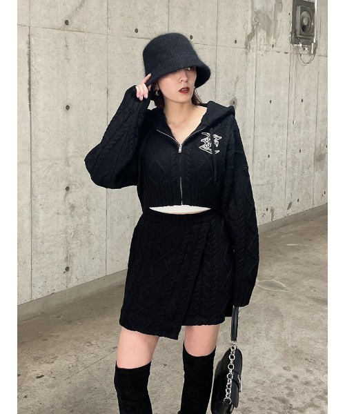 ENVYM（アンビー）の「ケーブルショートロゴＰＫ（パーカー・レディース・ブラウン/ブラック・FREE）」の9枚目の写真