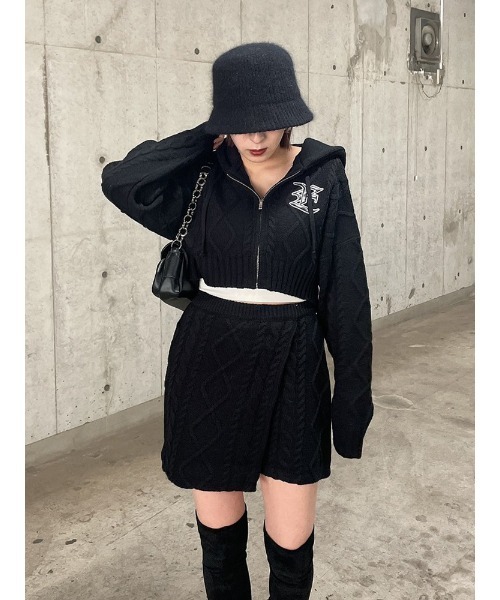 ENVYM（アンビー）の「ケーブルショートロゴＰＫ（パーカー・レディース・ブラウン/ブラック・FREE）」の14枚目の写真