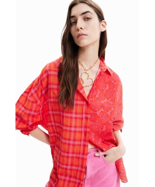 Desigual(デシグアル)の「チェックパッチワーク オーバーサイズシャツ(シャツ/ブラウス・レディース・オレンジ・M/S/L)」の6枚目の写真