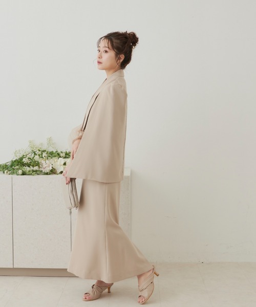 VANNIE U（ヴァニーユー）の「ケープジャケット（ノーカラージャケット・レディース・ベージュ/ブラック・FREE）」の20枚目の写真