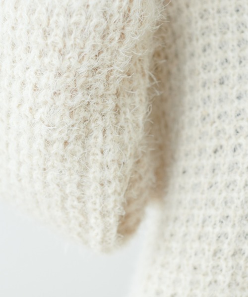 natural couture（ナチュラルクチュール）の「もしゃもしゃメッシュニット（ニット/セーター・レディース・ピンク/アイボリー/ライトベージュ・FREE）」の9枚目の写真