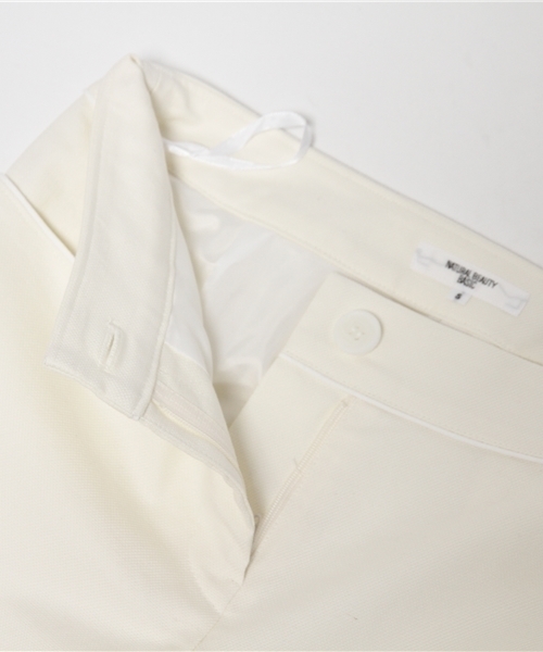 NATURAL BEAUTY BASIC(ナチュラルビューティーベーシック)の「クロップドパンツ(その他パンツ・レディース・ブラック/ホワイト系その他/ネイビー・MEDIUM/LARGE/SMALL/X-SMALL)」の14枚目の写真