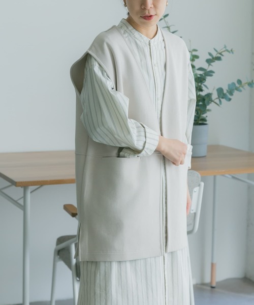 FORK&SPOON（フォークアンドスプーン）の「FORK&SPOON　ダンボールベスト（ベスト・レディース・ブラック/ベージュ・1）」の4枚目の写真