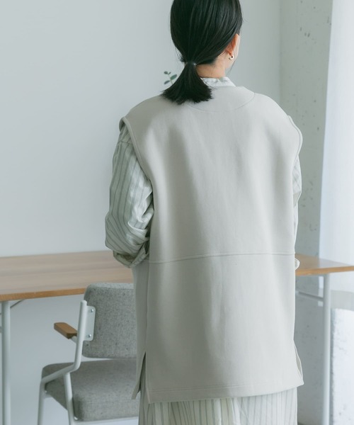 FORK&SPOON（フォークアンドスプーン）の「FORK&SPOON　ダンボールベスト（ベスト・レディース・ブラック/ベージュ・1）」の20枚目の写真