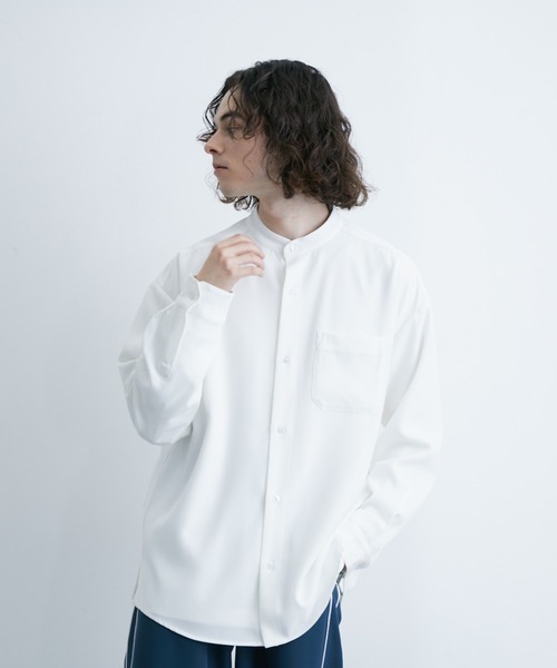 JUNRED(ジュンレッド)の「クレリックバンドカラーシャツ(シャツ/ブラウス・メンズ・ベージュ/ホワイト/サックスブルー・L/LL/M)」の5枚目の写真