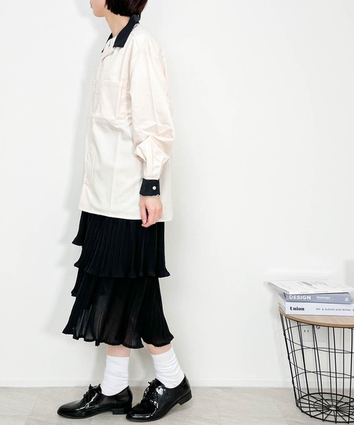 Ritzy(リッツィー)の「オープンカラークレリックシャツ レディース メンズ(シャツ/ブラウス・メンズ・オフホワイト/グリーン/ブラック/モカ/サックスブルー/カーキ/ベージュ・MEDIUM/LARGE/X-LARGE)」の15枚目の写真