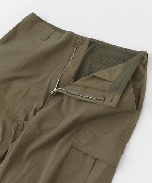 URBAN RESEARCH DOORS（アーバンリサーチドアーズ）の「オレンジフェイスカーゴパンツ（カーゴパンツ・メンズ・オリーブ/グリーン系その他・MEDIUM/LARGE）」の4枚目の写真
