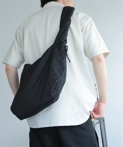 SENSE OF PLACE by URBAN RESEARCH(センスオブプレイスバイアーバンリサーチ)の「『セットアップ対応』『イージーケア』リネンライクレギュラーカラーシャツ(5分袖)(シャツ/ブラウス・メンズ・ロイヤルブルー/アイボリー/カーキ/チャコールグレー/ライトブルー・MEDIUM/LARGE)」の11枚目の写真