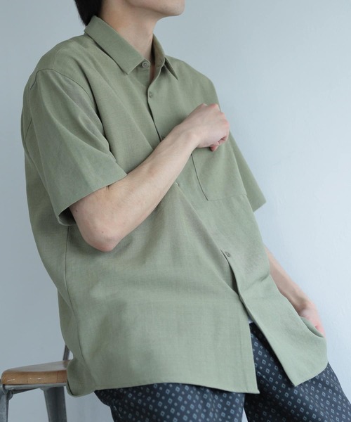 SENSE OF PLACE by URBAN RESEARCH(センスオブプレイスバイアーバンリサーチ)の「『セットアップ対応』『イージーケア』リネンライクレギュラーカラーシャツ(5分袖)(シャツ/ブラウス・メンズ・ロイヤルブルー/アイボリー/カーキ/チャコールグレー/ライトブルー・MEDIUM/LARGE)」の19枚目の写真