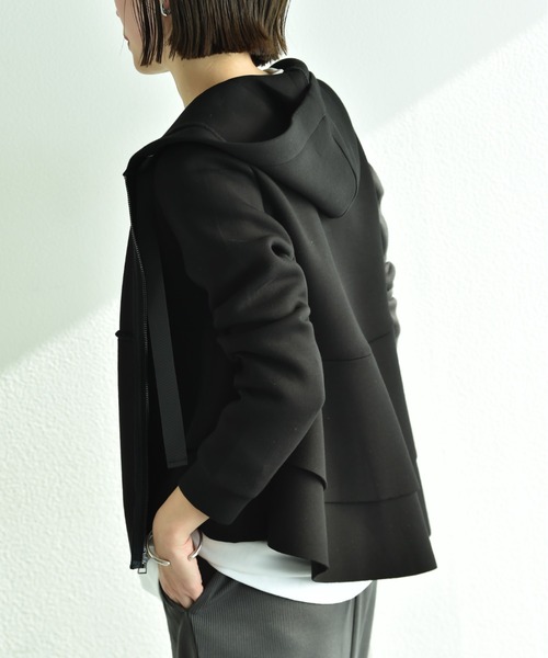 INTERPLANET(インタープラネット)の「ダンボールニットフリルZIPパーカー(パーカー・レディース・ブラック/グレー/グレイッシュベージュ/ライトグレー・FREE/LARGE)」の21枚目の写真