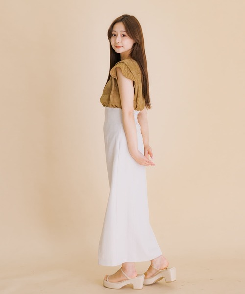 HEYUMM(ヘユム)の「シャーリングカットトップ(シャツ/ブラウス・レディース・アイボリー/ブラック/ベージュ・ONE)」の17枚目の写真