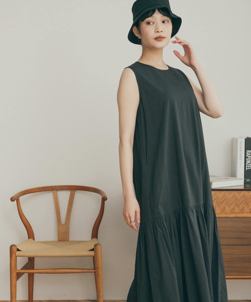 FORK&SPOON（フォークアンドスプーン）の「FORK&SPOON　ローギャザースイッチワンピース（ワンピース・レディース・モカ/ブルー/ブラック・1/2）」の12枚目の写真