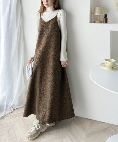 classicalelf(クラシカルエルフ)の「ふんわりくるくる。2wayフェイクリングウール オーバーサイズ キャミワンピース(ワンピース・レディース・ブラウン/グレイッシュベージュ・LARGE/MEDIUM/SMALL/X-LARGE)」の5枚目の写真