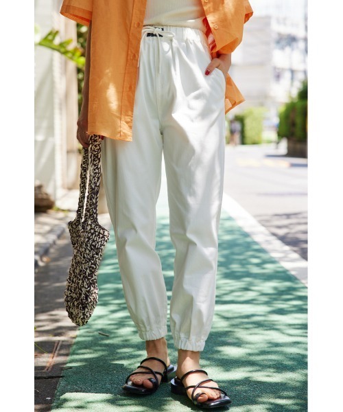 RODEO CROWNS WIDE BOWL（ロデオクラウンズワイドボウル）の「T/F EASY JOG PANTS（その他パンツ・レディース・カーキ/オフホワイト/イエロー/ピンク/ブラック・MEDIUM/SMALL）」の8枚目の写真