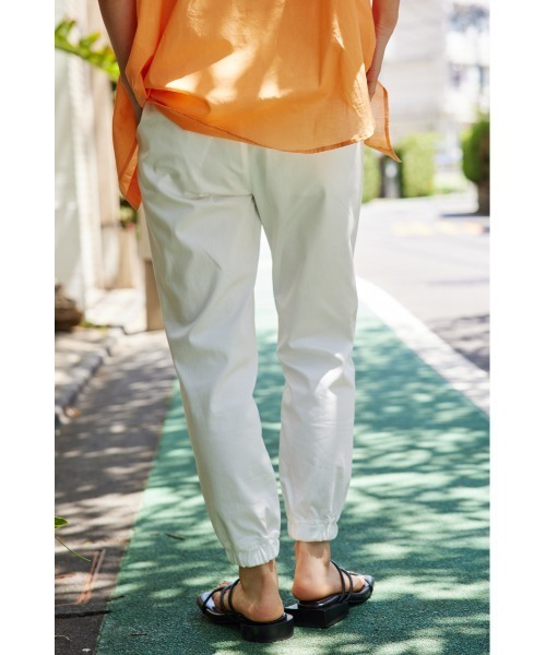 RODEO CROWNS WIDE BOWL（ロデオクラウンズワイドボウル）の「T/F EASY JOG PANTS（その他パンツ・レディース・カーキ/オフホワイト/イエロー/ピンク/ブラック・MEDIUM/SMALL）」の17枚目の写真