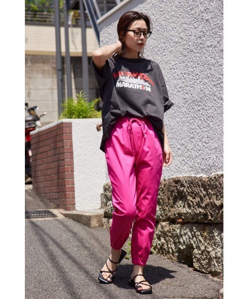 RODEO CROWNS WIDE BOWL（ロデオクラウンズワイドボウル）の「T/F EASY JOG PANTS（その他パンツ・レディース・カーキ/オフホワイト/イエロー/ピンク/ブラック・MEDIUM/SMALL）」の19枚目の写真