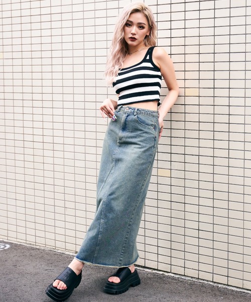 BLONDEY（ブロンディ）の「カップ付きスクエアリブタンクトップス