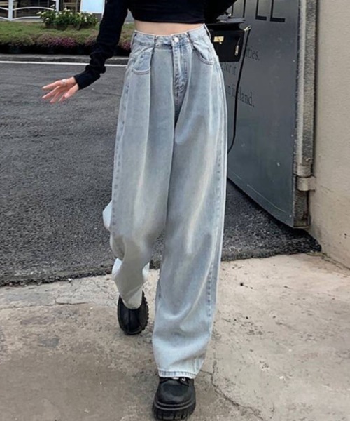 Achic（アシック）の「ハイウエストワイドデニムパンツ（デニムパンツ・レディース・ホワイト/ブラック/サックスブルー/グリーン/ブルー/ピンク/パープル系1/ミント/ライトオレンジ系・S/M/L）」の6枚目の写真