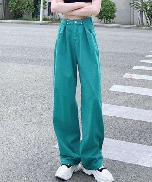 Achic（アシック）の「ハイウエストワイドデニムパンツ（デニムパンツ・レディース・ホワイト/ブラック/サックスブルー/グリーン/ブルー/ピンク/パープル系1/ミント/ライトオレンジ系・S/M/L）」の4枚目の写真