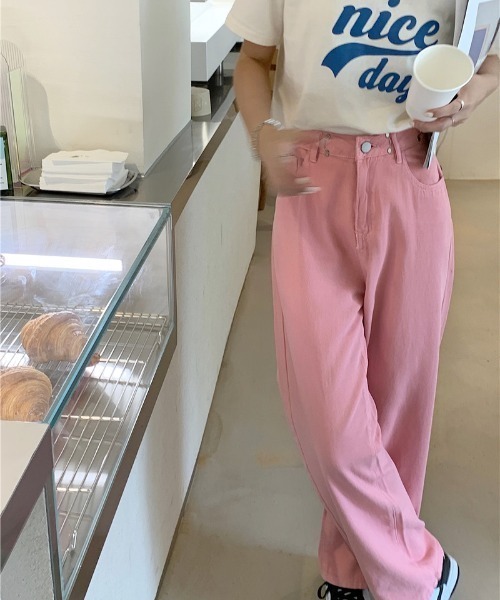 Achic（アシック）の「ハイウエストワイドデニムパンツ（デニムパンツ・レディース・ホワイト/ブラック/サックスブルー/グリーン/ブルー/ピンク/パープル系1/ミント/ライトオレンジ系・S/M/L）」の11枚目の写真