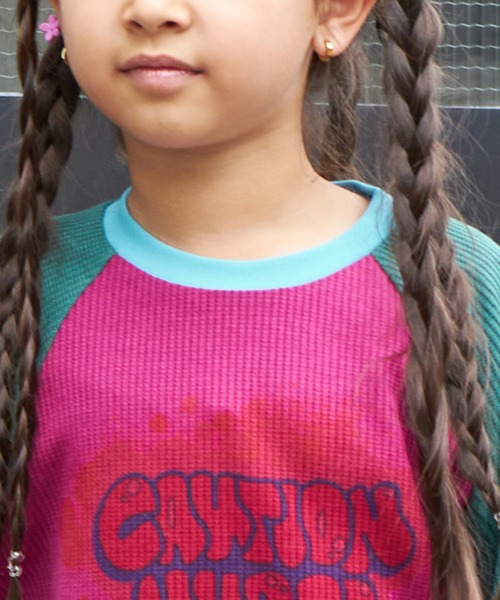 PAIRMANON STREET（ペアマノンストリート）の「【PAIRMANON STREET】配色ラグランリンガープリントTシャツ（Tシャツ/カットソー・キッズ・パープル/レッド/ブラック・90/100/110/120/130/140/150）」の5枚目の写真