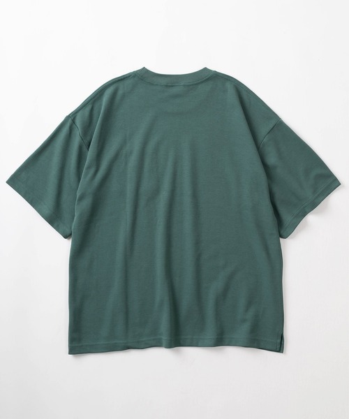 DISCUS(ディスカス)の「【DISCUS/ディスカス】ワンポイントワッペン&ピスネームデザイン ビッグシルエット半袖Tシャツ/COOLMAX(Tシャツ/カットソー・メンズ・ブラック/グレイッシュベージュ/オートミール/ホワイト/ライトグリーン・M/L/XL)」の7枚目の写真
