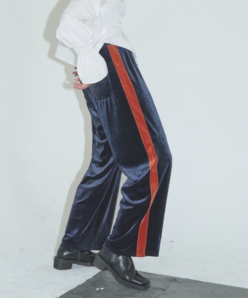 Solace(ソレイス)の「配色ラインベロアパンツ(その他パンツ・レディース・ネイビー/ブラック・FREE)」の20枚目の写真