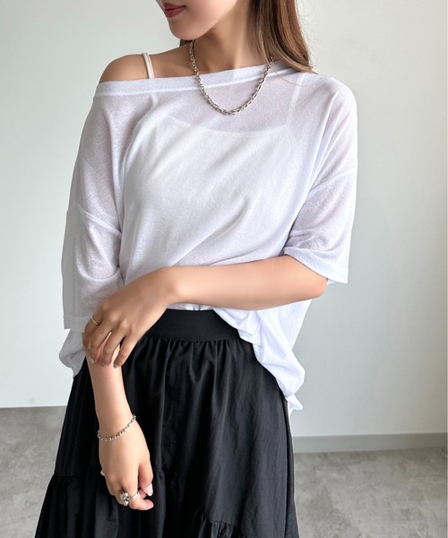 apres jour mignon(アプレジュールミニョン)の「オフショルTシャツ【ZOZOTOWN限定アイテム】(Tシャツ/カットソー・レディース・ブルー系その他/ブラック/オフホワイト・フリー/X-LARGE)」の5枚目の写真