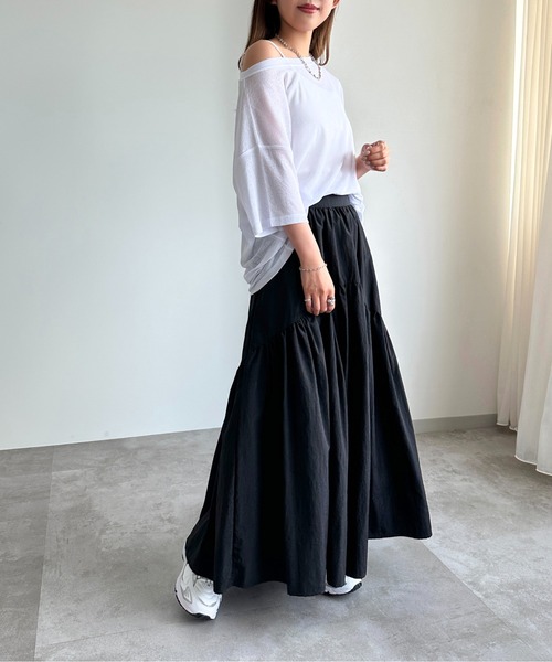 apres jour mignon(アプレジュールミニョン)の「オフショルTシャツ【ZOZOTOWN限定アイテム】(Tシャツ/カットソー・レディース・ブルー系その他/ブラック/オフホワイト・フリー/X-LARGE)」の9枚目の写真