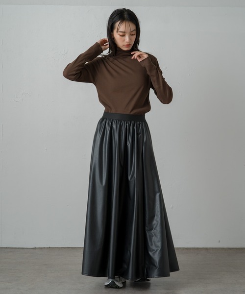 earthy(アーシー)の「リサイクルチュールタートル(Tシャツ/カットソー・レディース・オフホワイト/ブラウン/ベージュ/ブラック・FREE)」の20枚目の写真