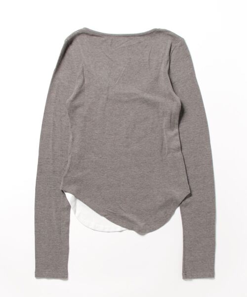 aimoha(アイモハ)の「レイヤード風カットソートップス(Tシャツ/カットソー・レディース・キャメル/ブラック/グレー・LARGE/MEDIUM)」の4枚目の写真