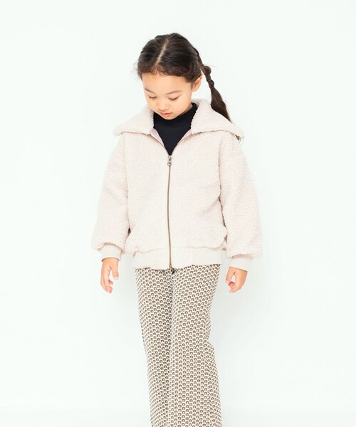 BRANSHES(ブランシェス)の「大きめ衿ボアジャケット(ブルゾン・キッズ・ブラウン/ピンクベージュ・90/140/120/100/110/130/150)」の4枚目の写真