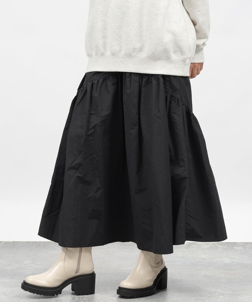 LAKOLE（ラコレ）の「ティアードボリュームスカート / 984167（スカート・レディース・ブラウン/ブラック・SMALL/MEDIUM）」の7枚目の写真