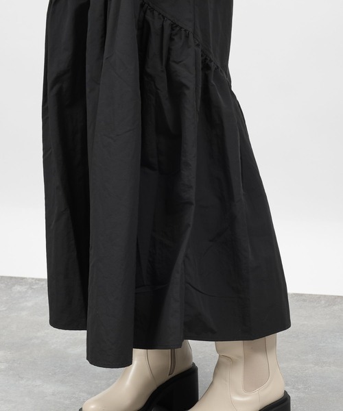 LAKOLE（ラコレ）の「ティアードボリュームスカート / 984167（スカート・レディース・ブラウン/ブラック・SMALL/MEDIUM）」の17枚目の写真