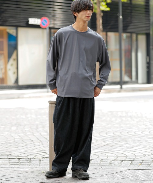 ADMIX/ATELIER SAB MEN(アドミックスアトリエサブメン)の「シルキータッチ シルケット天竺 / ビッグシルエット ロングスリーブTee ロンT(Tシャツ/カットソー・メンズ・チャコールグレー/ライトベージュ/ブラック/ホワイト/ブルー系/グレイッシュブルー・L/M)」の12枚目の写真