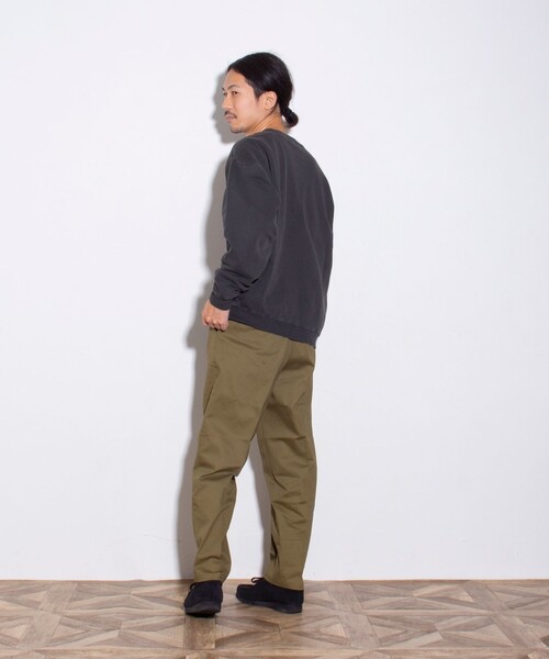 GLOSTER（グロスター）の「【GLOSTER/グロスター】ANIMAL ピグメント加工 クルーネック プリントスウェット（スウェット・メンズ・ブラック系その他2/ブラック系その他/ブラック系その他3・L/M/XL）」の21枚目の写真