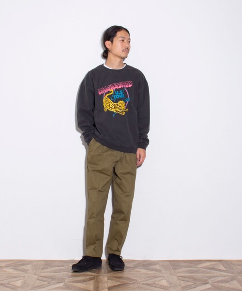 GLOSTER（グロスター）の「【GLOSTER/グロスター】ANIMAL ピグメント加工 クルーネック プリントスウェット（スウェット・メンズ・ブラック系その他2/ブラック系その他/ブラック系その他3・L/M/XL）」の22枚目の写真