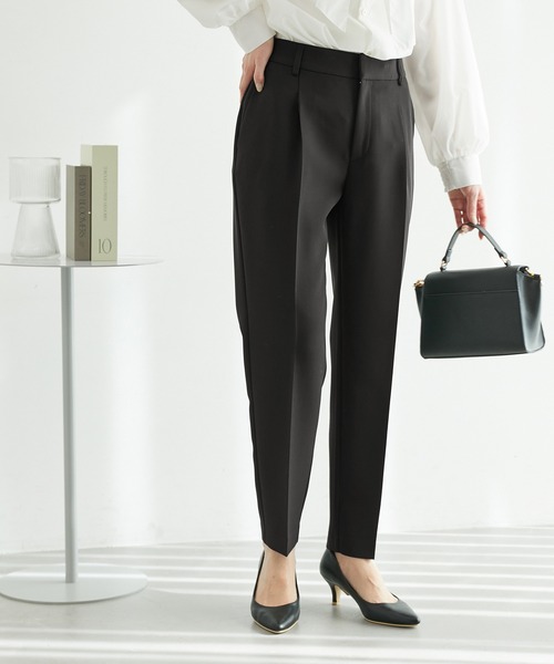 ROPE' PICNIC（ロペピクニック）の「【360°ウルトラストレッチ】セットアップ対応1タックテーパードパンツ【一部店舗限定サイズあり】（その他パンツ・レディース・イエロー/ピンク/ネイビー/イエロー系その他3/ブラック・38/40/36）」の8枚目の写真