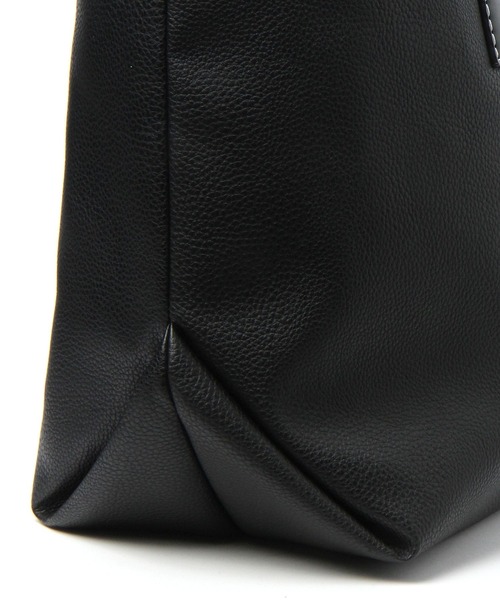 Elura(エルーラ)の「リュクスエアリー収納トート/990908(トートバッグ・レディース・ブラック/アイボリー・ONE SIZE)」の11枚目の写真